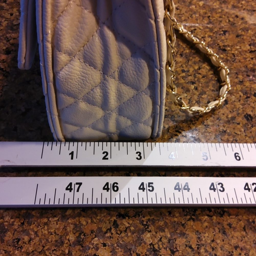 Purse - Picture 4 of 8